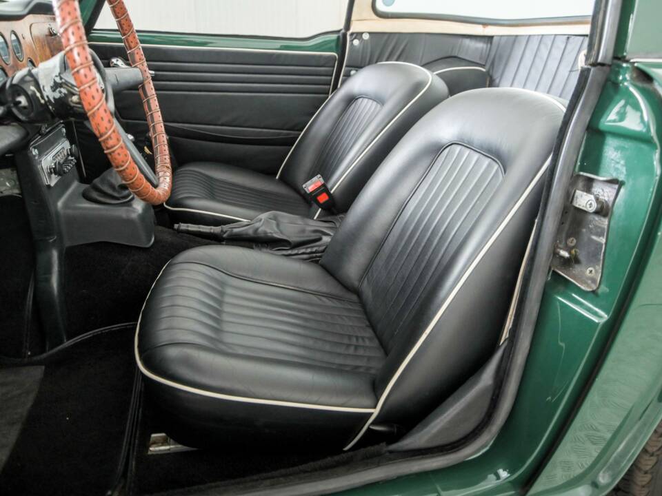 Imagen 15/50 de Triumph TR 5 PI (1968)
