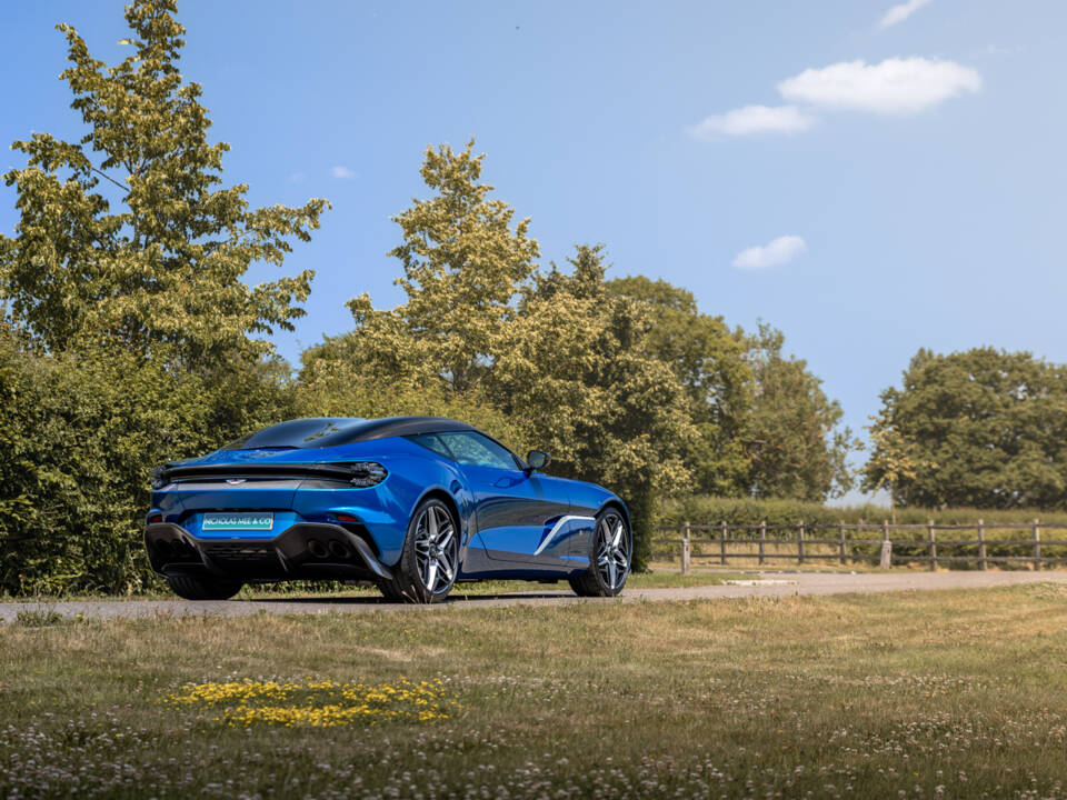 Bild 3/98 von Aston Martin DBS Superleggera Volante (2020)