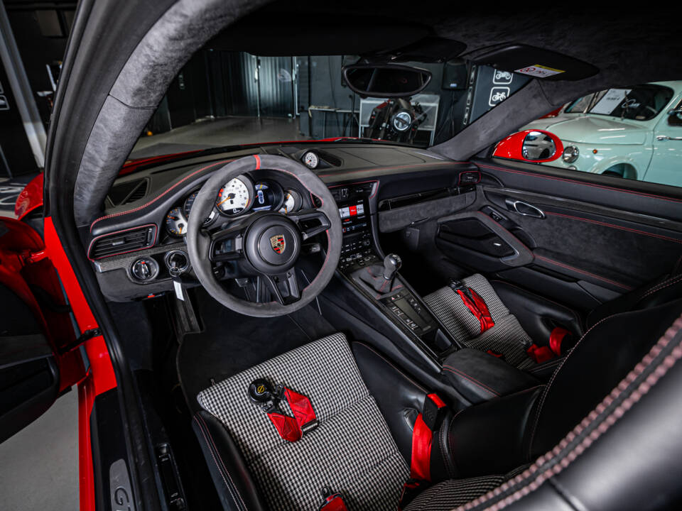 Image 27/27 of Porsche 911 GT3 Touring (2018)