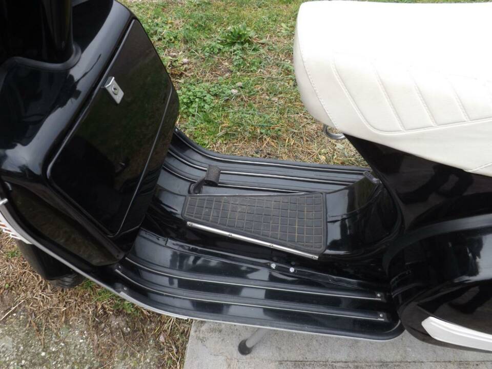 Afbeelding 22/50 van Piaggio Vespa PX 125 E (1983)