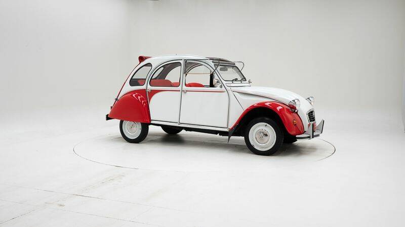 Image 3/15 de Citroën 2 CV 6 Club (1985)
