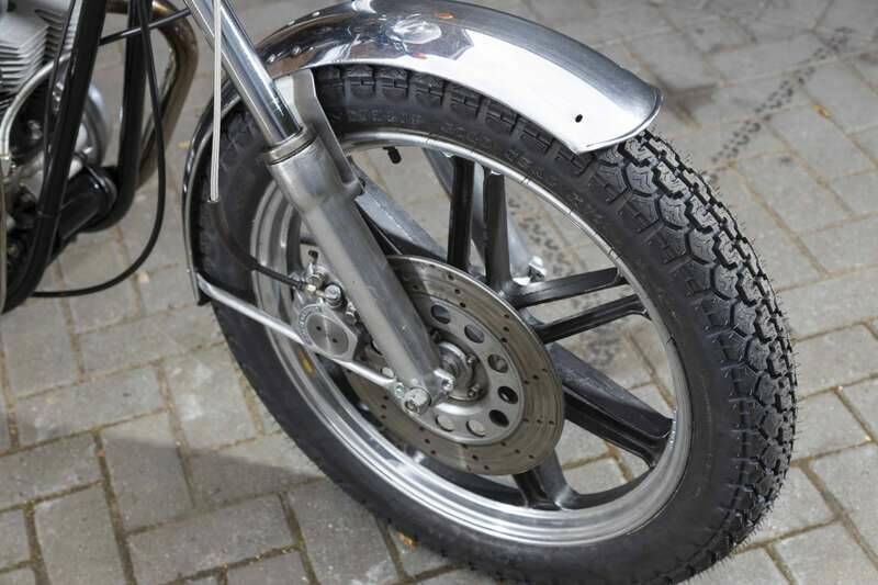 Image 26/30 of Norton Commando 750 Roadster (1972)
