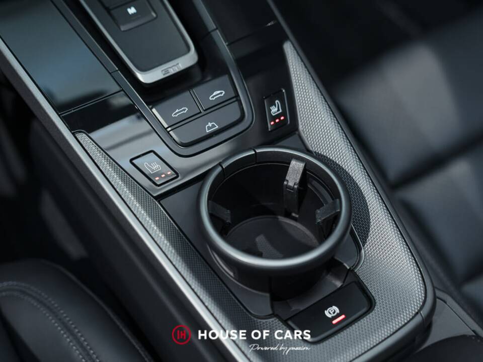 Image 23/25 of Porsche 911 Carrera (2023)