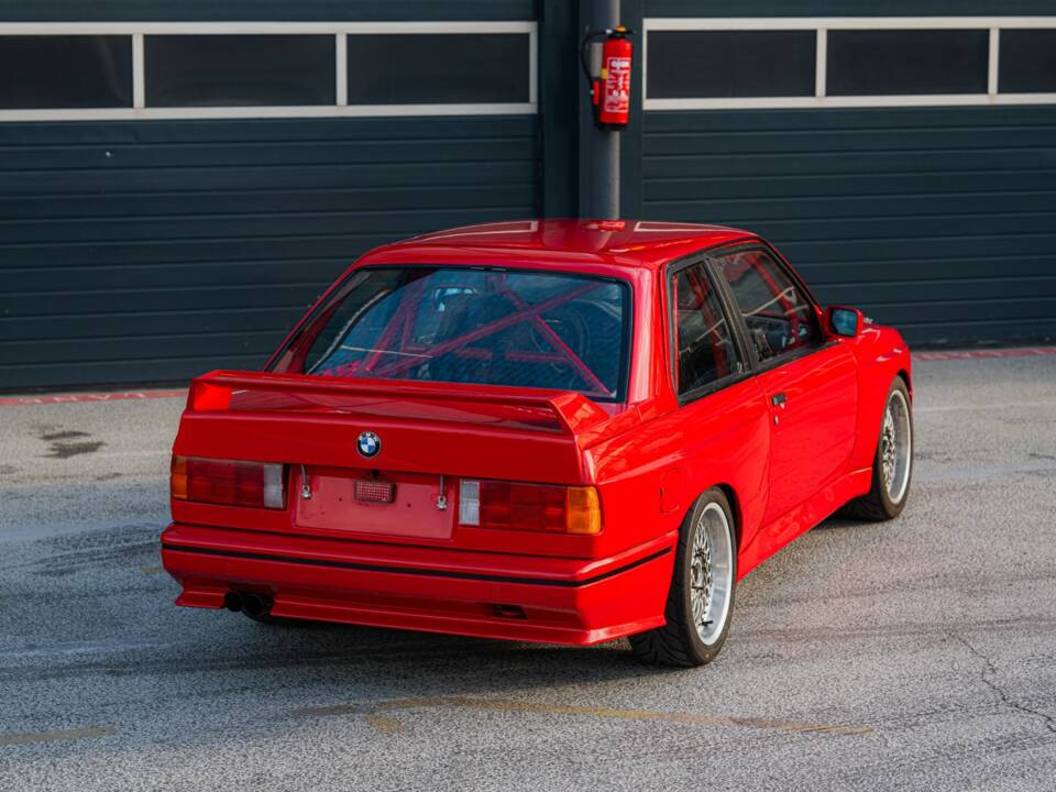 Bild 6/14 von BMW M3 (1988)