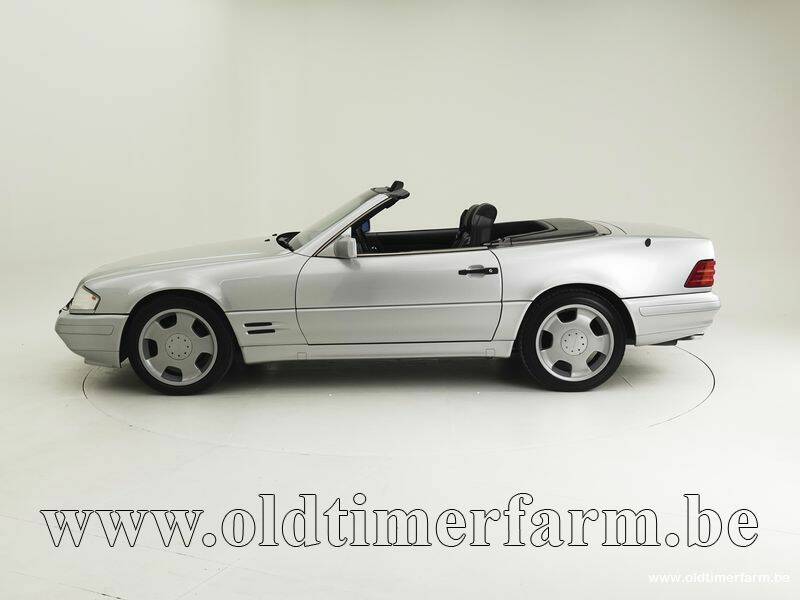 Imagen 8/15 de Mercedes-Benz 500 SL (1989)