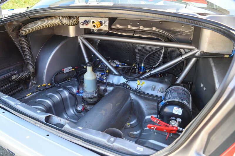 Image 20/35 of Nissan Primera 2.0 SLX (1998)