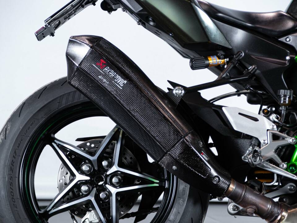 Bild 37/50 von Kawasaki DUMMY (2018)