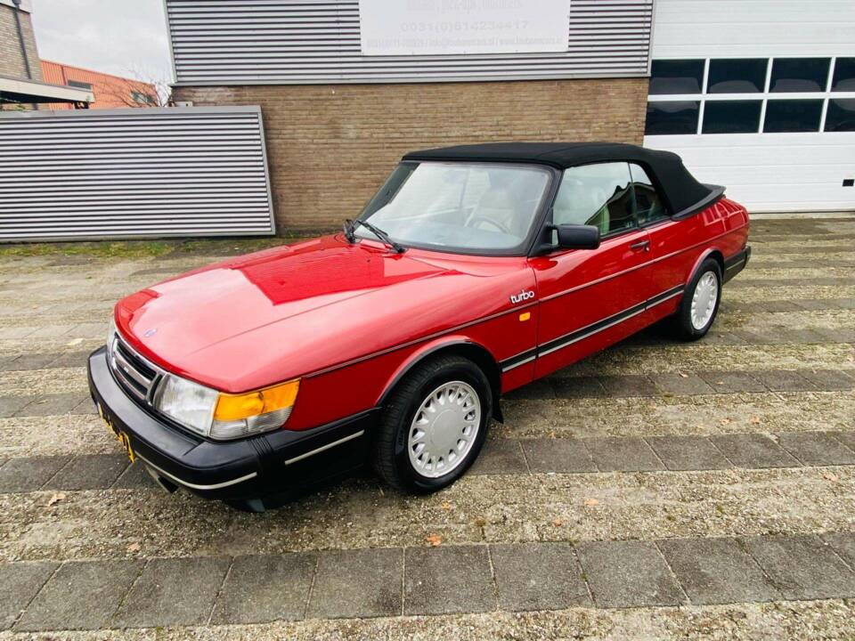 Imagen 27/38 de Saab 900 Turbo (1988)