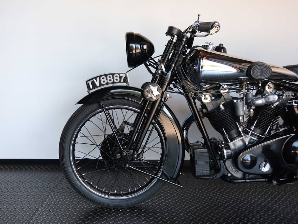 Image 60/99 of Brough-Superior SS 100 (1933)
