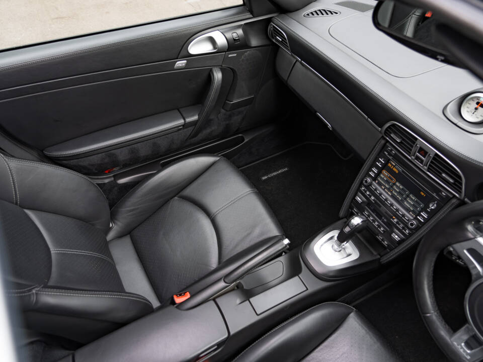 Bild 15/43 von Porsche 911 Turbo (2011)