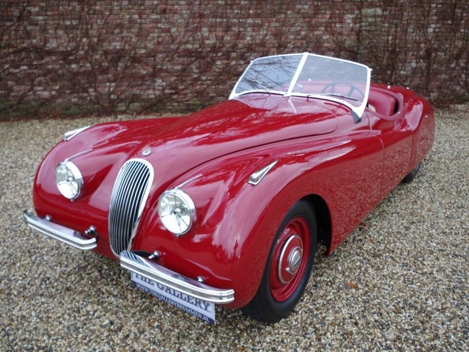 Image 33/50 of Jaguar XK 120 OTS (Alloy) (1949)
