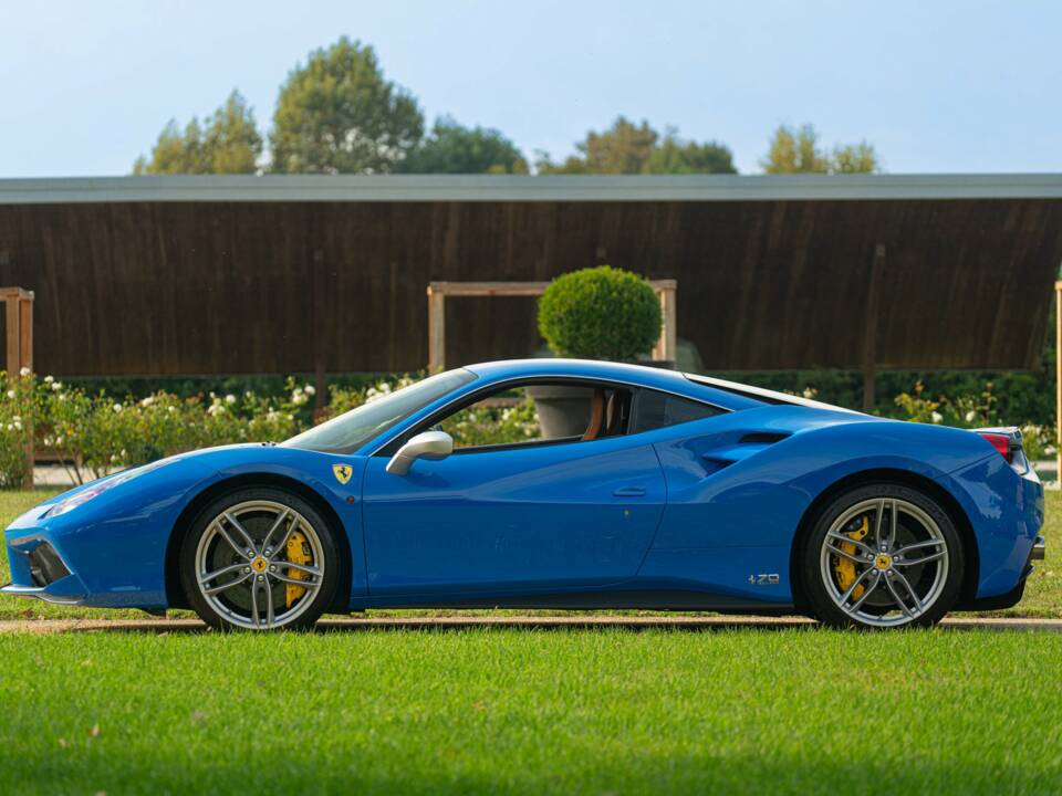 Bild 12/50 von Ferrari 488 GTB (2017)