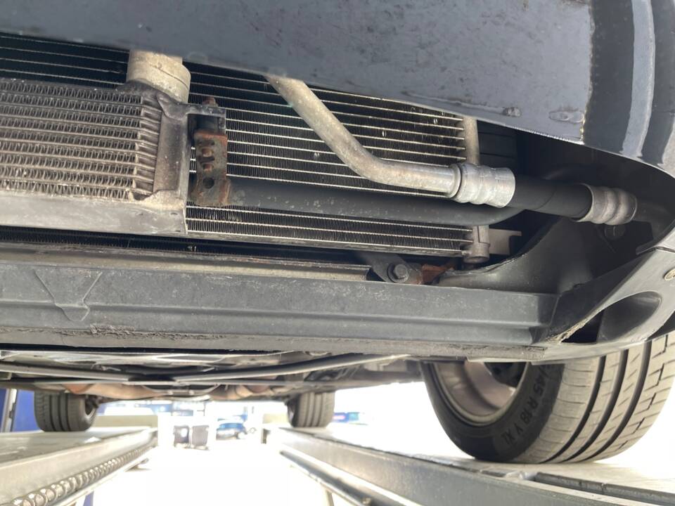 Afbeelding 26/49 van Jaguar XK8 4.2 (2004)