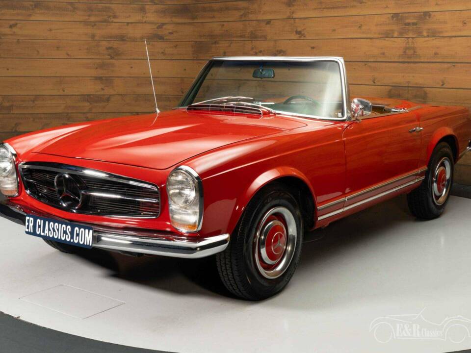 Immagine 6/19 di Mercedes-Benz 230 SL (1967)