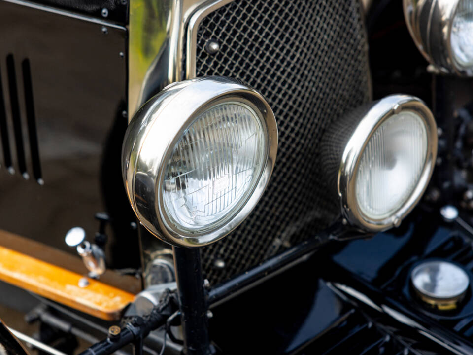 Immagine 26/50 di Aston Martin International (1930)