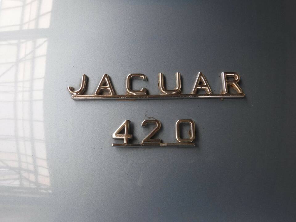 Image 4/50 of Jaguar 420 (1967)