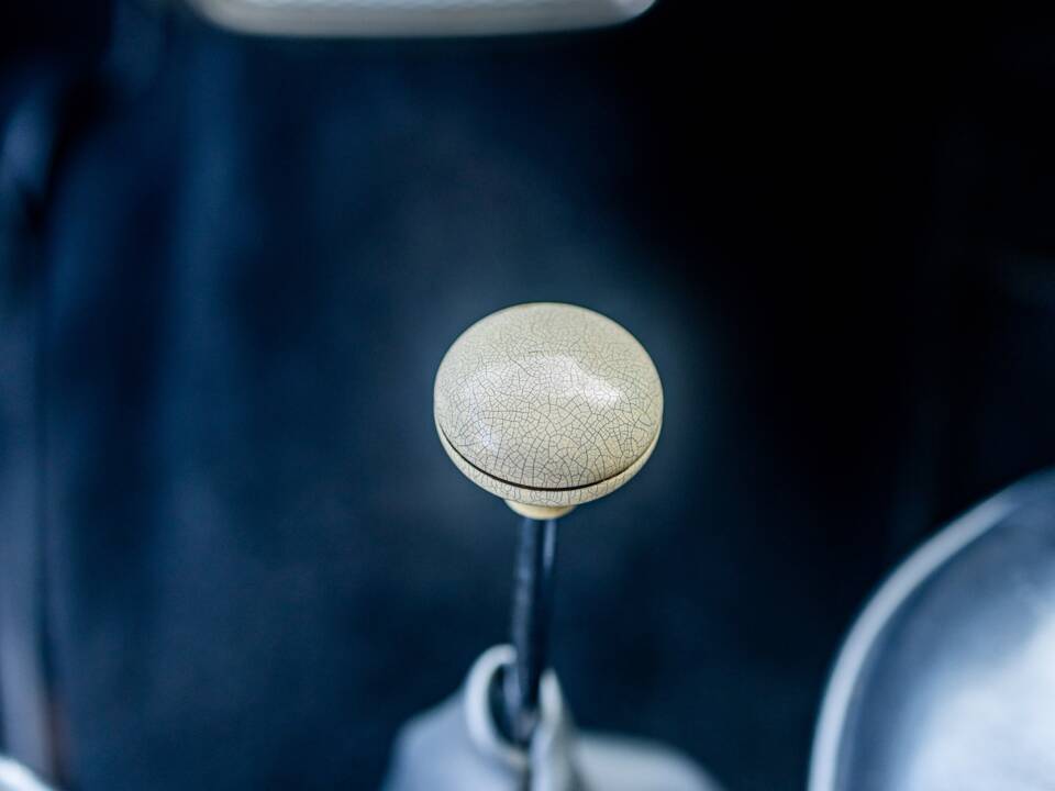 Bild 27/50 von Mercedes-Benz 190 SL (1961)