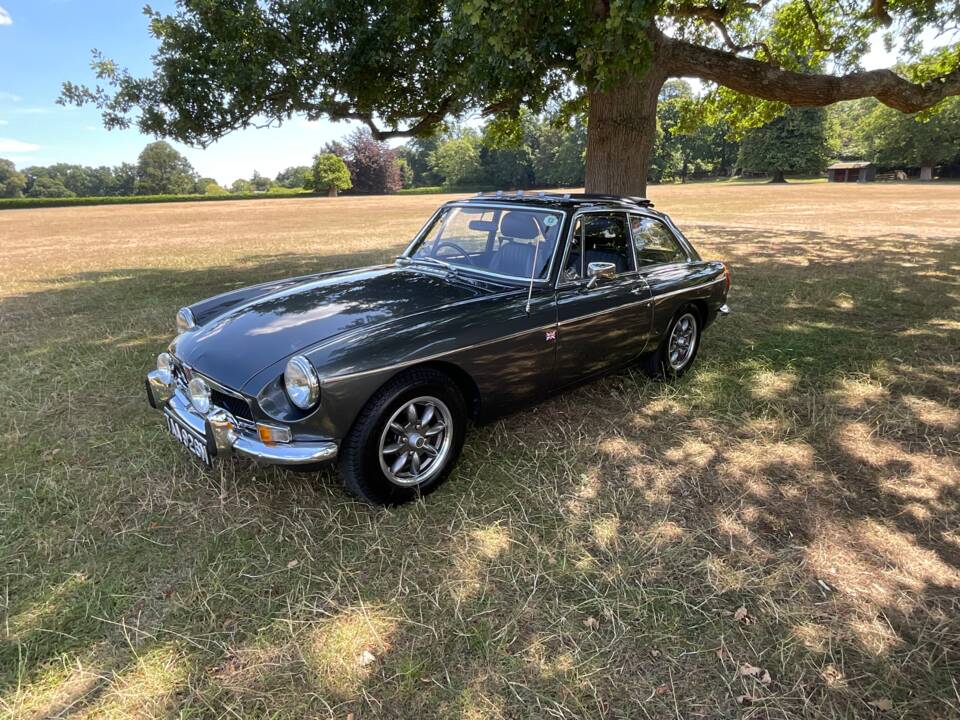 Imagen 12/45 de MG MGB GT (1974)