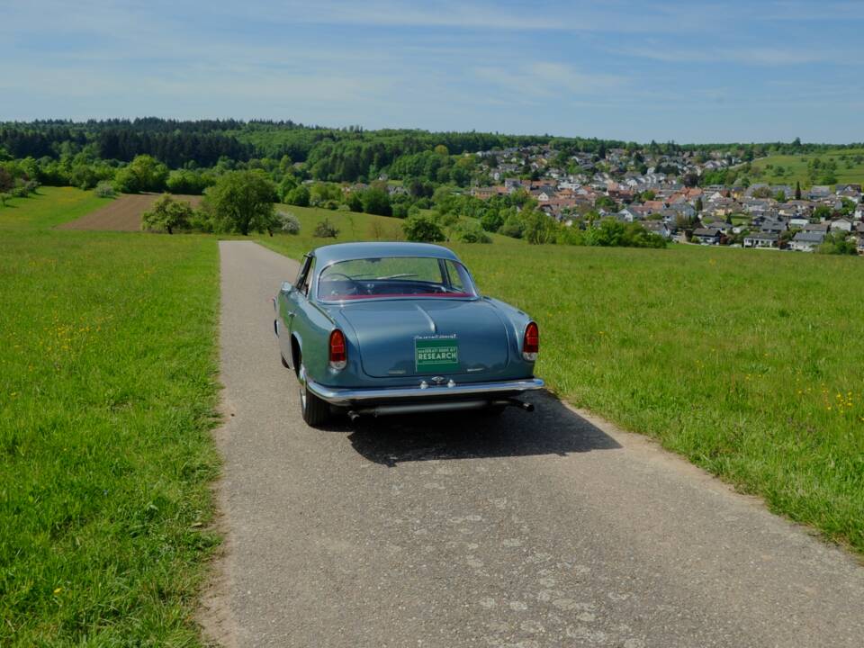 Bild 39/52 von Maserati 3500 GT Touring (1961)