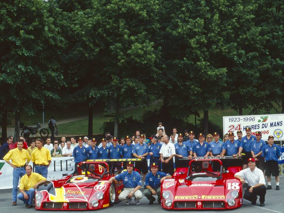 Image 19/20 de Ferrari 333 SP (1994)