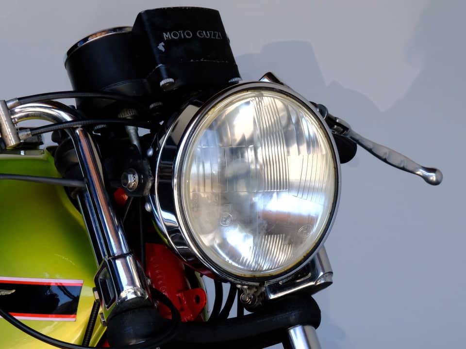 Immagine 24/80 di Moto Guzzi V7 Sport (1972)