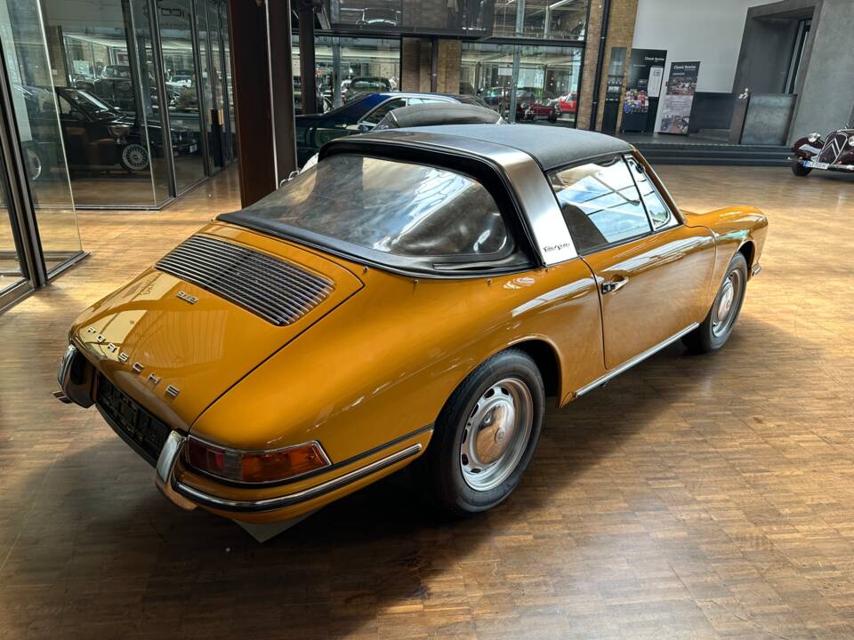 Image 7/25 of Porsche 912 (1967)