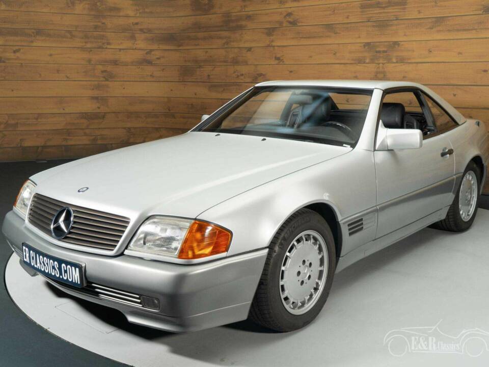 Image 4/19 de Mercedes-Benz 300 SL (1990)