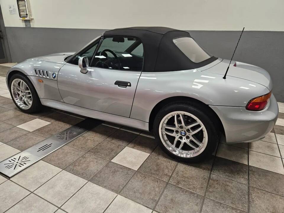 Image 8/15 of BMW Z3 1.9 (1995)