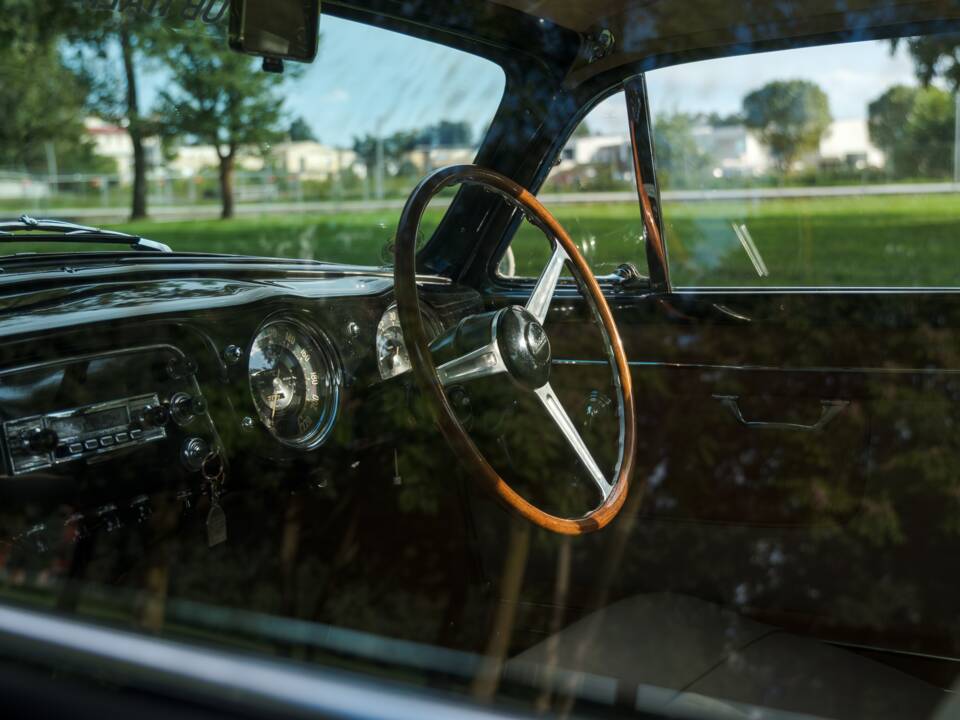 Image 33/97 of Lancia Aurelia B20 GT 2500 (1957)