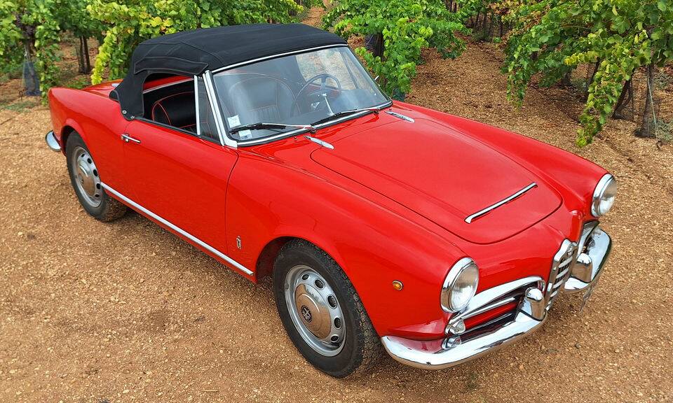 Obraz 3/8 pojazdu Alfa Romeo Giulia 1600 Spider (1964)