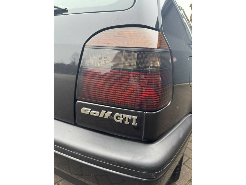 Image 13/13 de Volkswagen Golf III GTI 2.0 (1994)