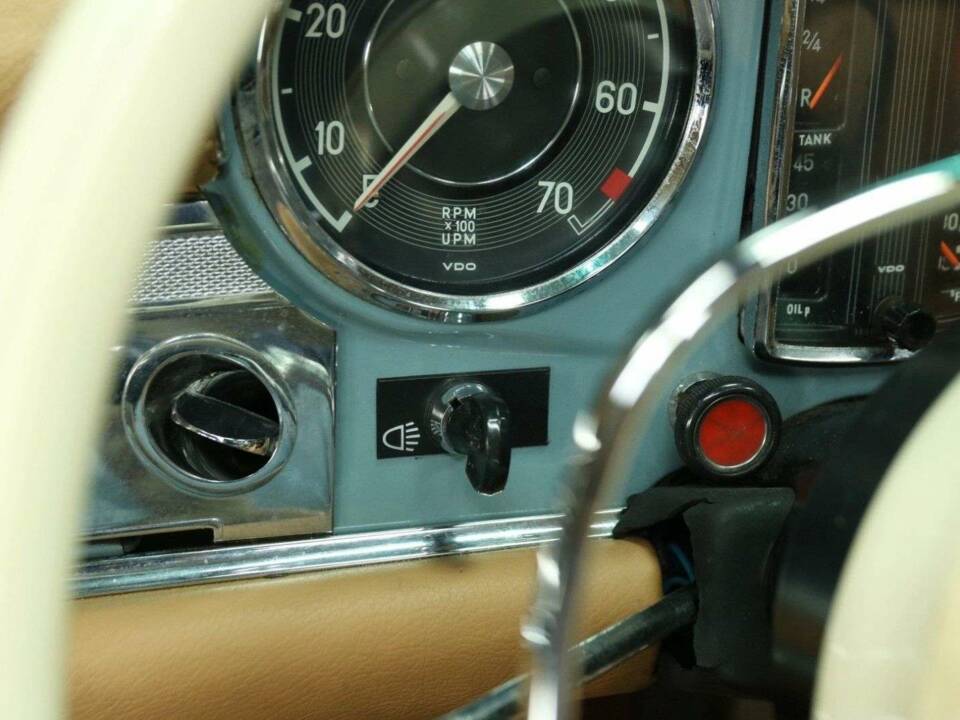 Bild 19/50 von Mercedes-Benz 280 SL (1971)