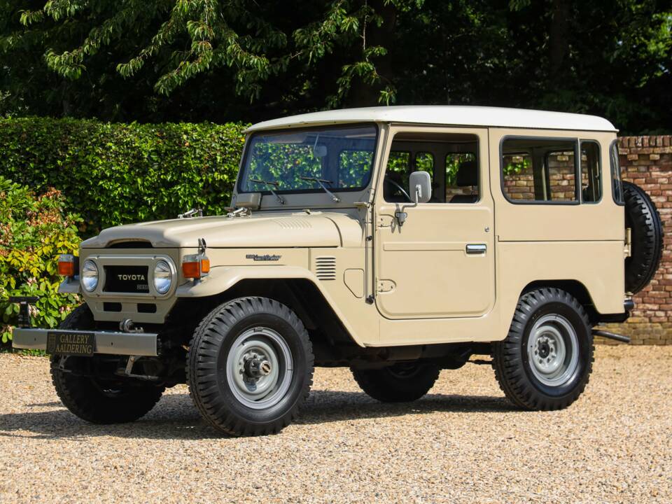 Bild 1/50 von Toyota Land Cruiser BJ 40 (1977)