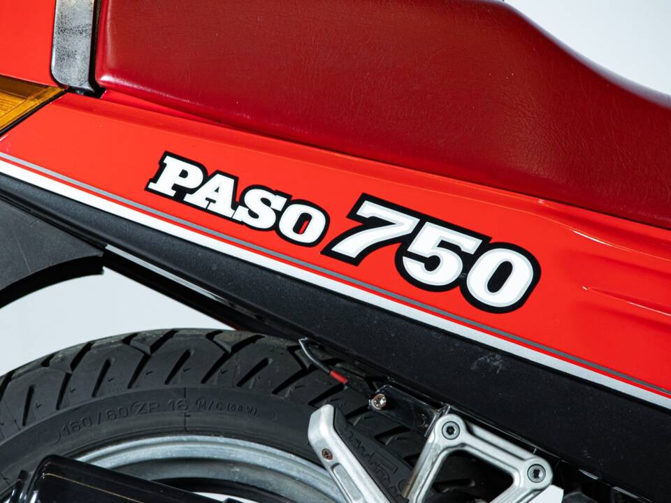 Image 29/50 of Ducati 750 Paso (1987)