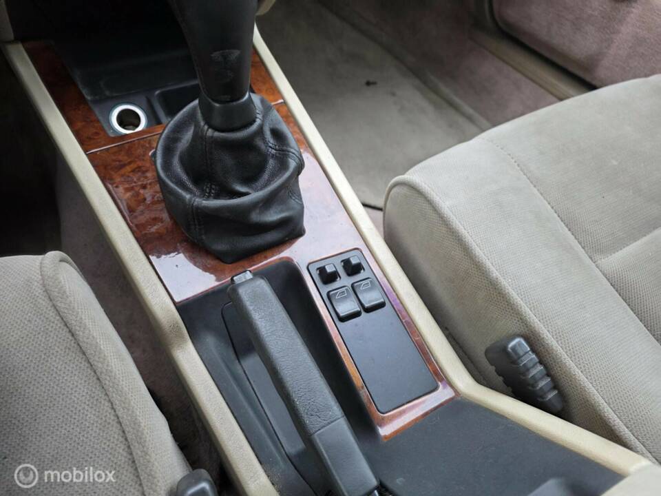 Image 27/38 de Volvo 850 2.5-20V (1995)