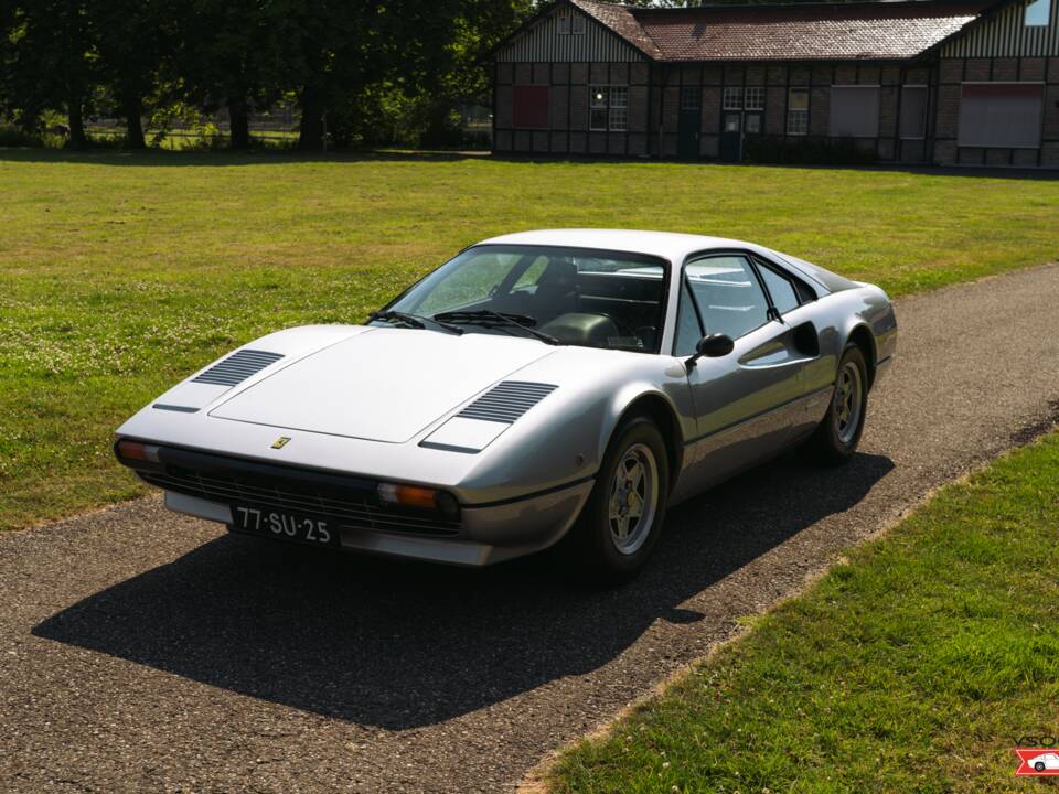 Afbeelding 6/8 van Ferrari 308 GTB (1977)