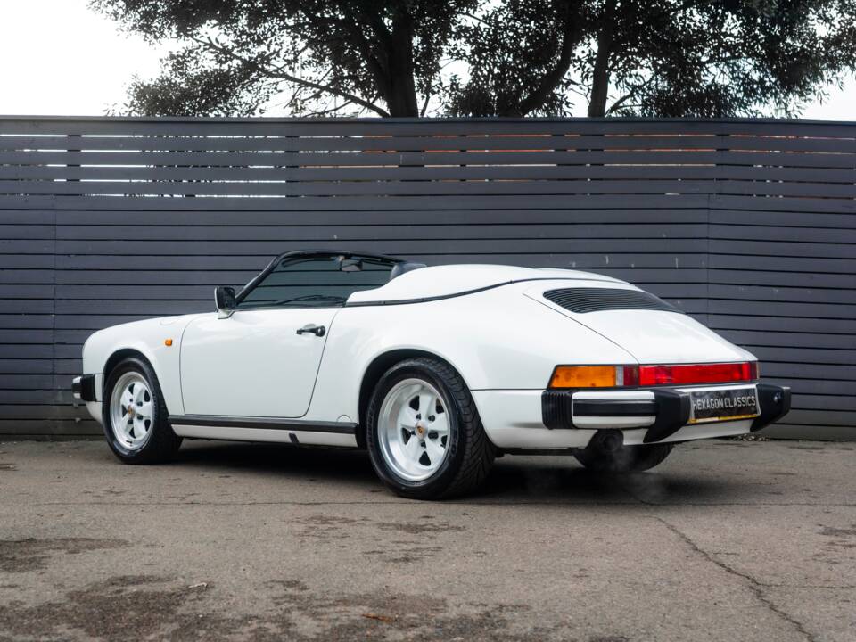 Bild 3/48 von Porsche 911 Speedster 3.2 (1989)