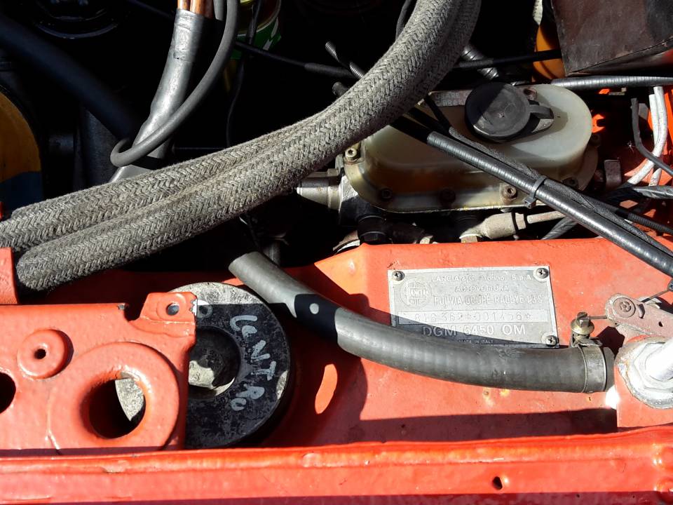 Image 8/8 of Lancia Fulvia Sport 1.3 S (Zagato) (1968)