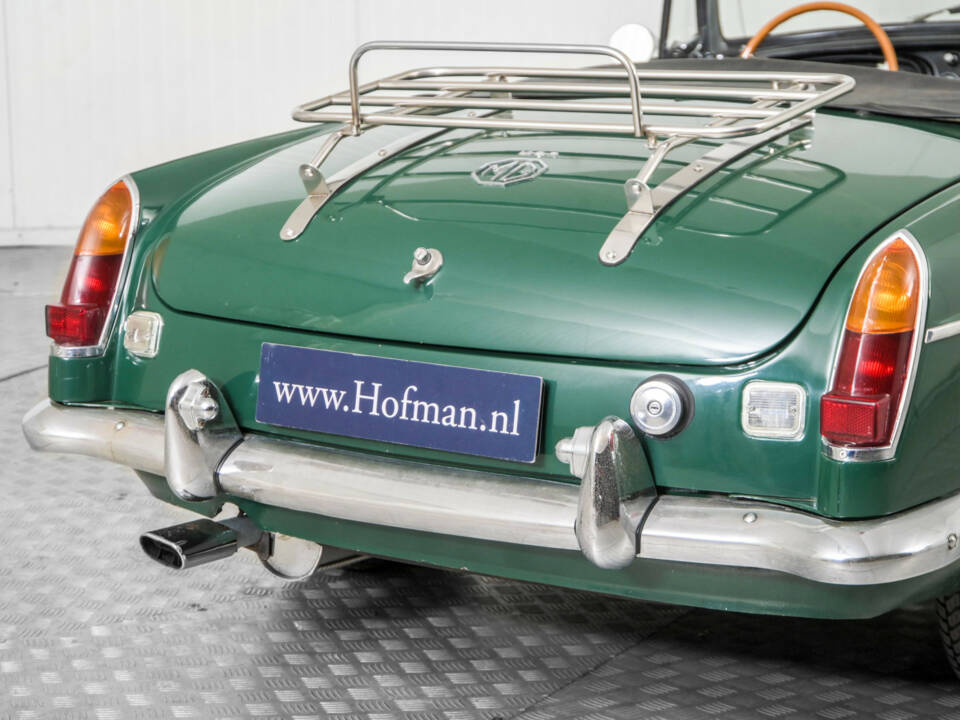Image 30/50 de MG MGB (1967)