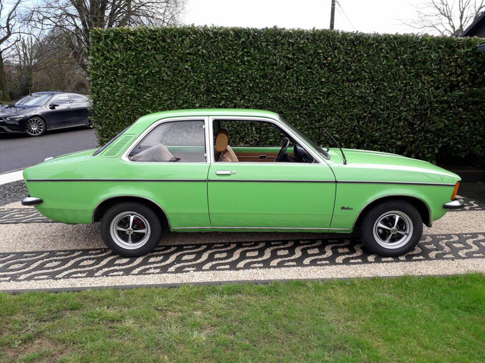 Bild 4/8 von Opel Kadett 1,2 S (1977)