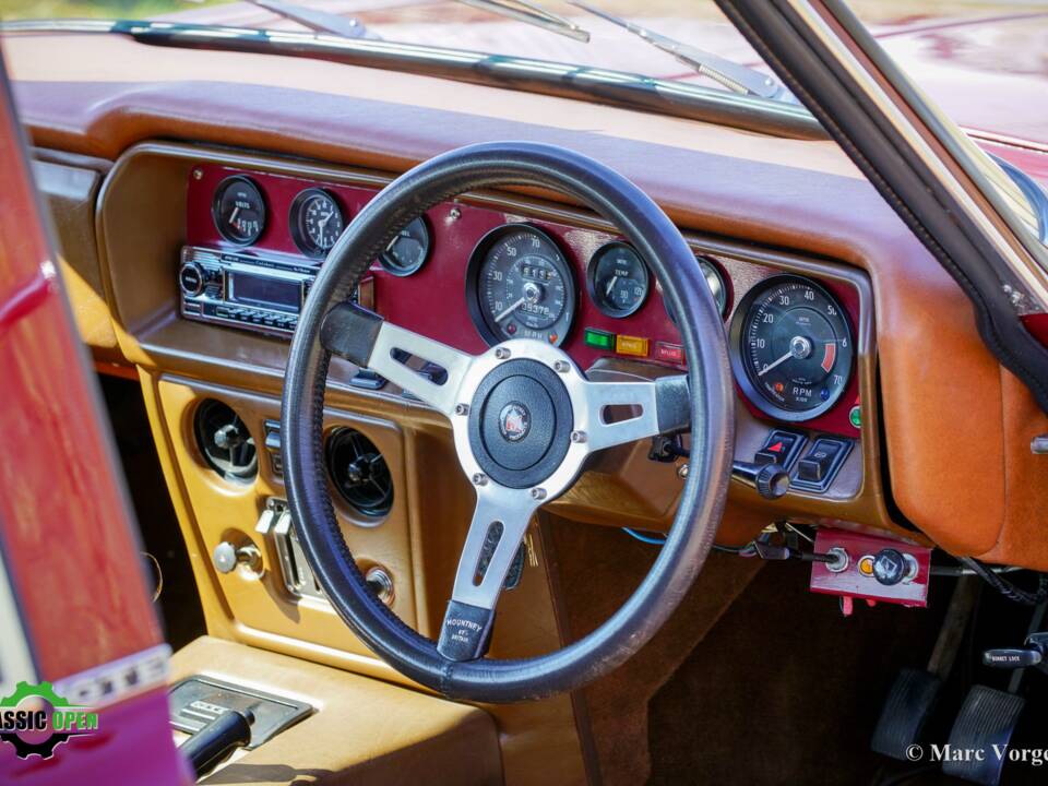 Imagen 7/45 de Reliant Scimitar GTE (1973)