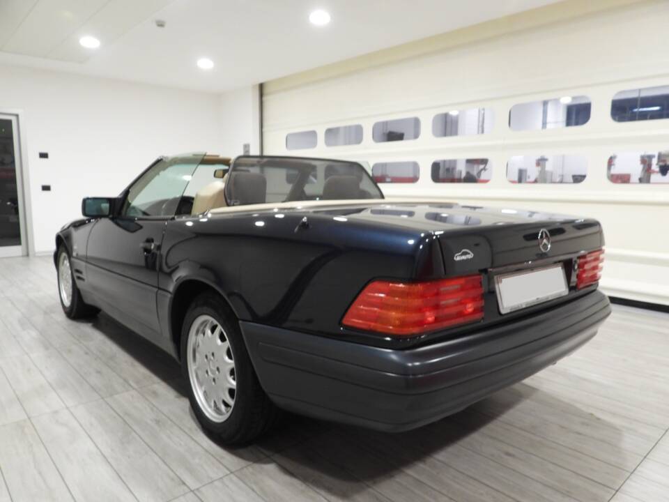 Bild 4/15 von Mercedes-Benz SL 320 (1996)