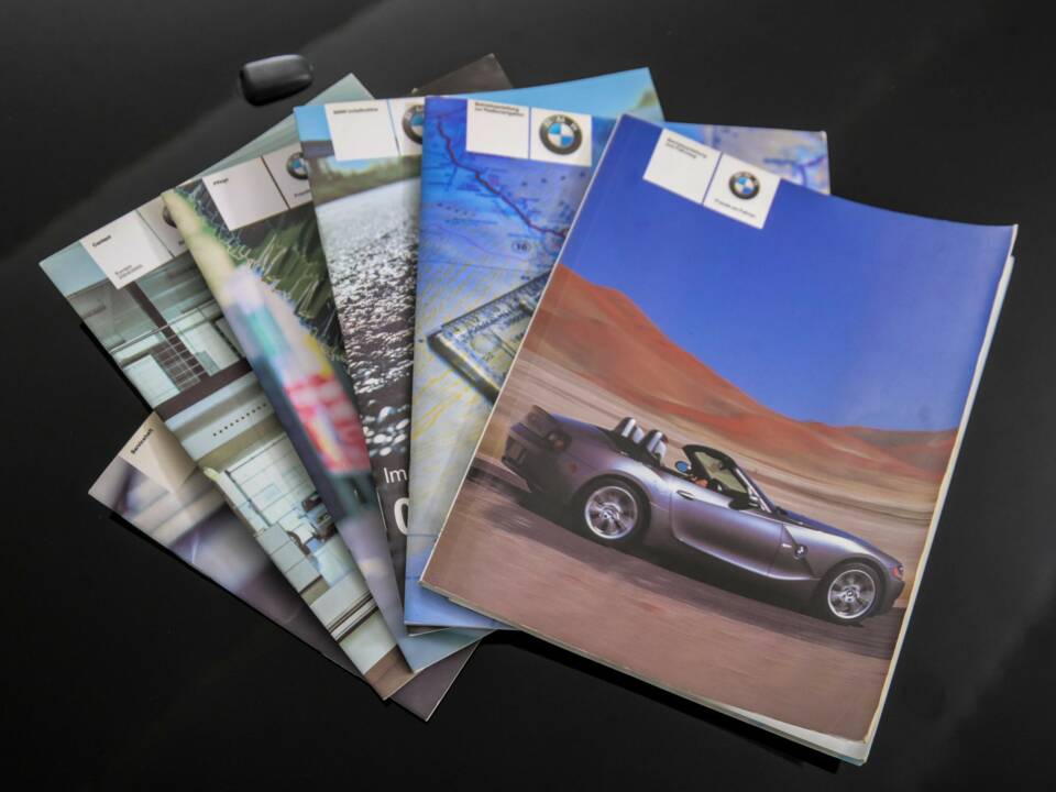 Afbeelding 41/50 van BMW Z4 2.2i (2005)