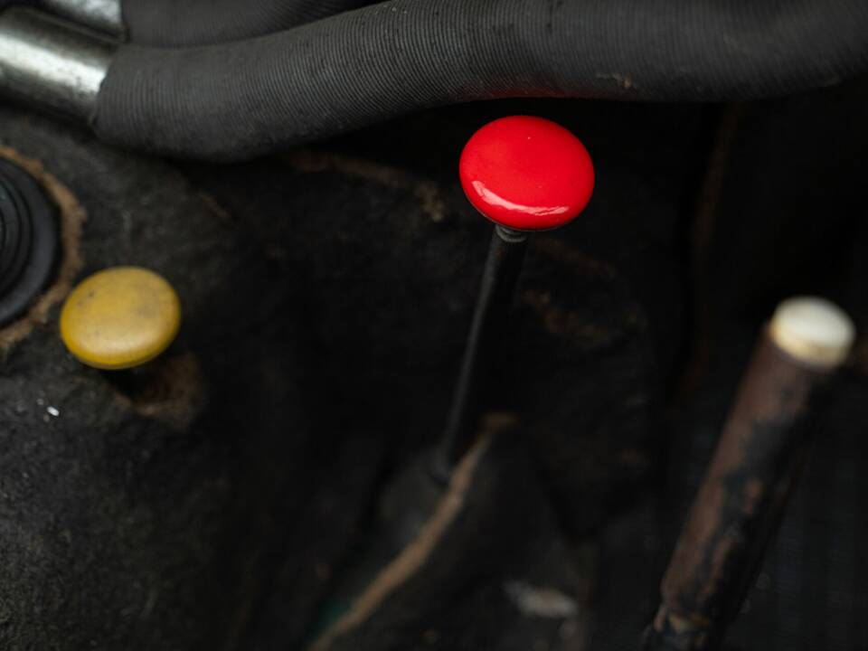 Bild 30/50 von Land Rover 88 (1978)