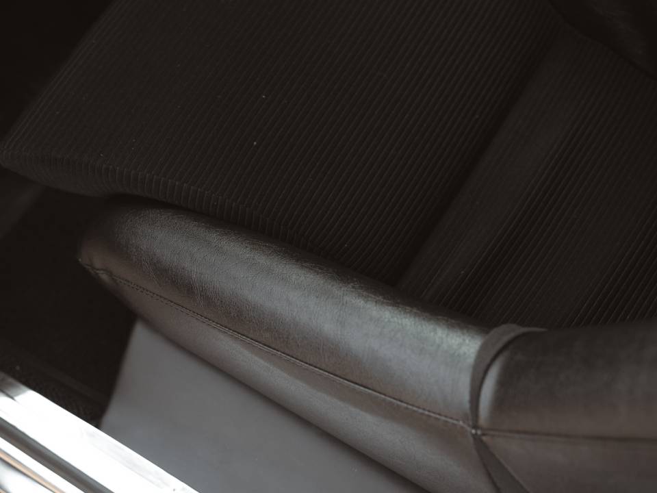 Image 42/50 of BMW 3.0 CSL (1973)