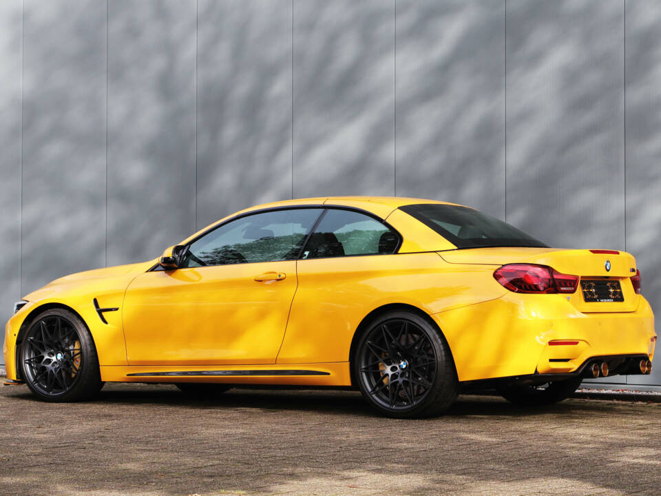 Image 35/58 of BMW M4 Competition (2018)