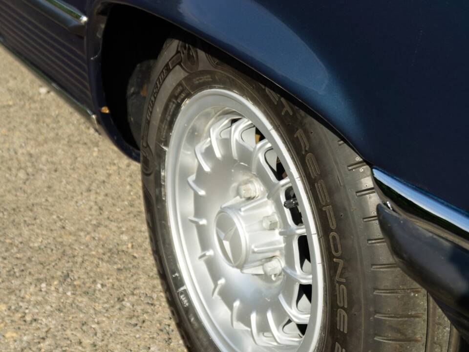 Image 23/50 of Mercedes-Benz 450 SLC (1979)