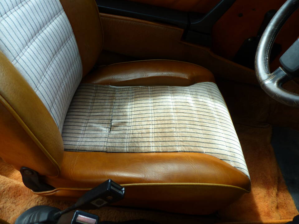 Image 12/16 of Porsche 911 SC 3.0 (1978)