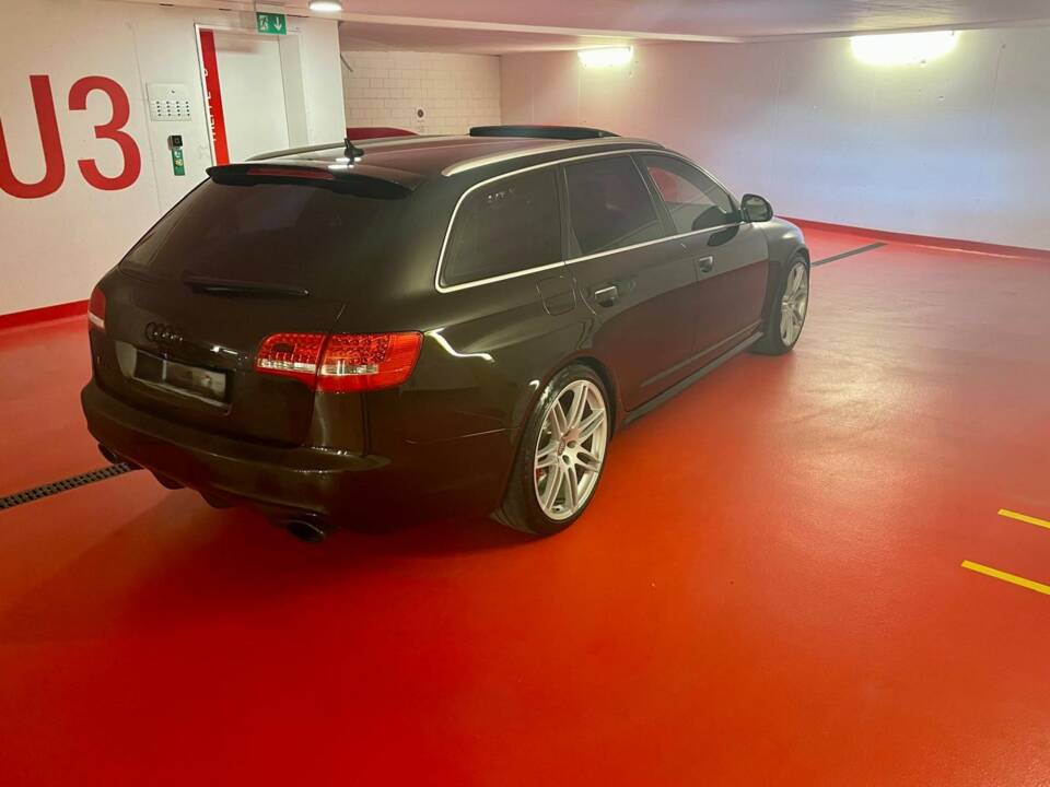 Bild 8/14 von Audi RS6 Avant (2008)