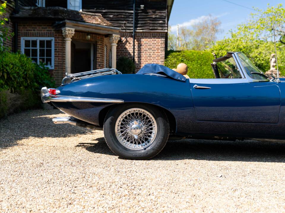 Bild 42/50 von Jaguar XK-E (1967)